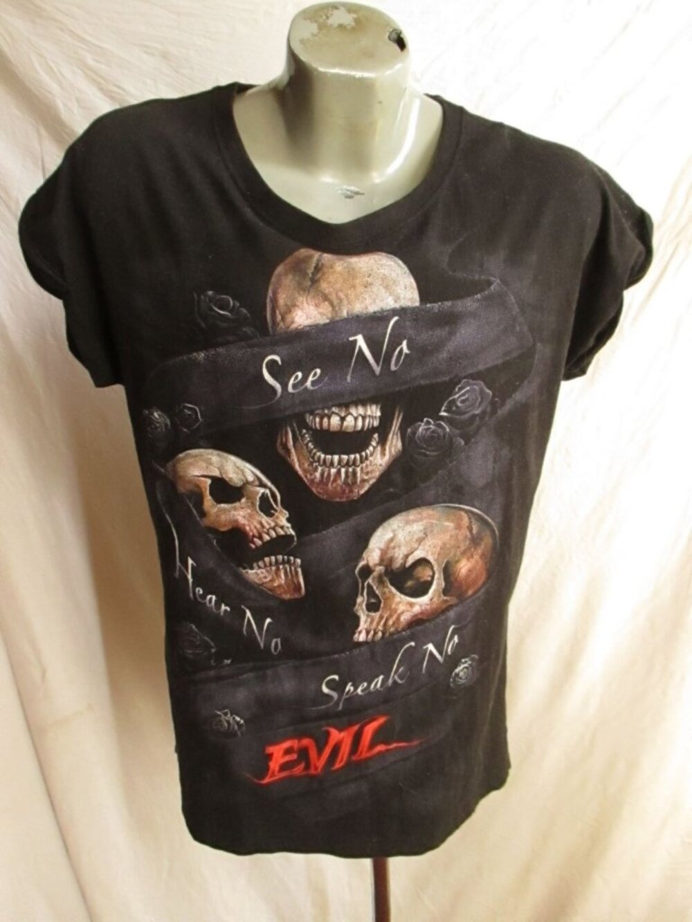 T-shirt Large Vintage Y2K Men's AOP Skulls See No Evil Muscle Spiral Direction